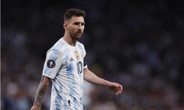 毛主席回到韶山，重逢老秘书周小舟，他：能否帮我搭个草棚？